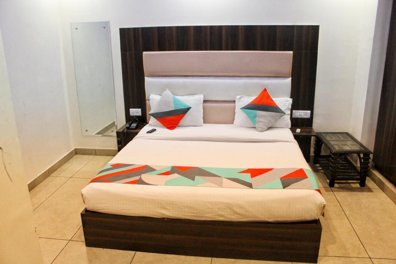 Airport Classic Park Bed & Breakfast